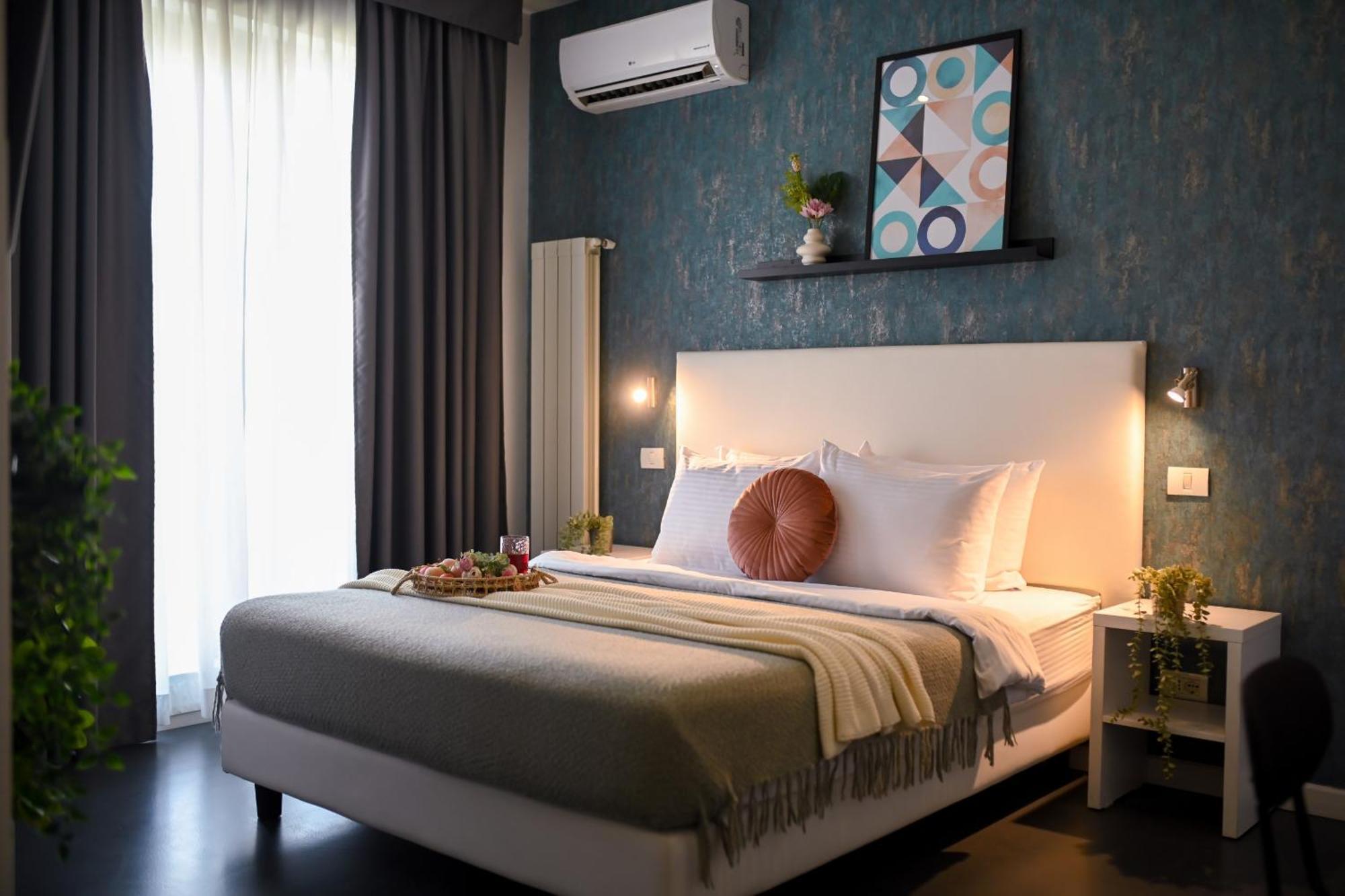 Urban Elegance - Stylish Central Accommodation Bukarest Kültér fotó
